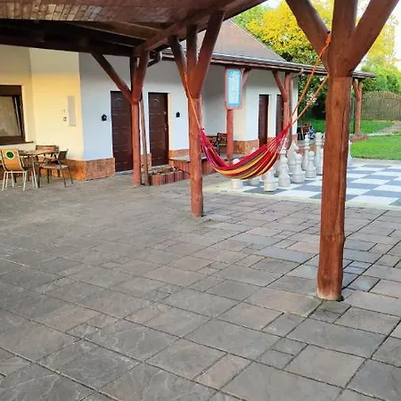 Szálloda Nenufar Kościan